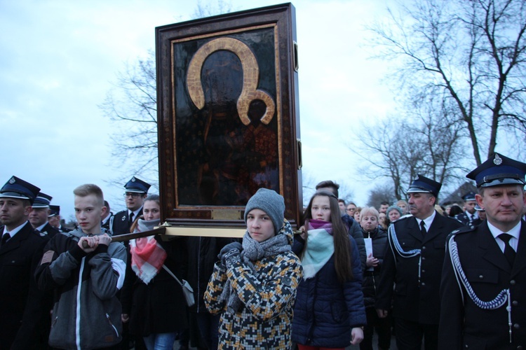 Powitanie ikony MB Częstochowskiej w Kozłowie Biskupim