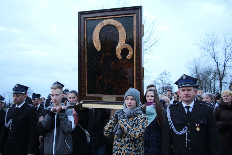 Powitanie ikony MB Częstochowskiej w Kozłowie Biskupim