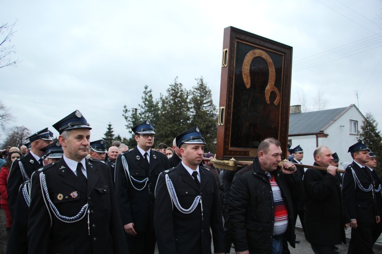 Powitanie ikony MB Częstochowskiej w Kozłowie Biskupim