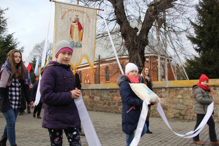 Powitanie ikony MB Częstochowskiej w Kozłowie Biskupim