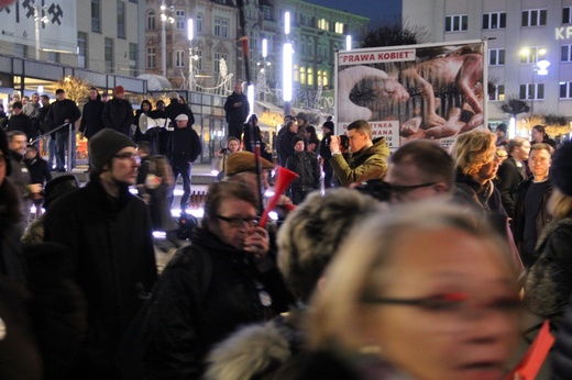 "Manifa" i "Strajk kobiet" w Katowicach