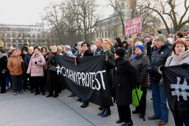 Demonstracje 8 marca w Radomiu