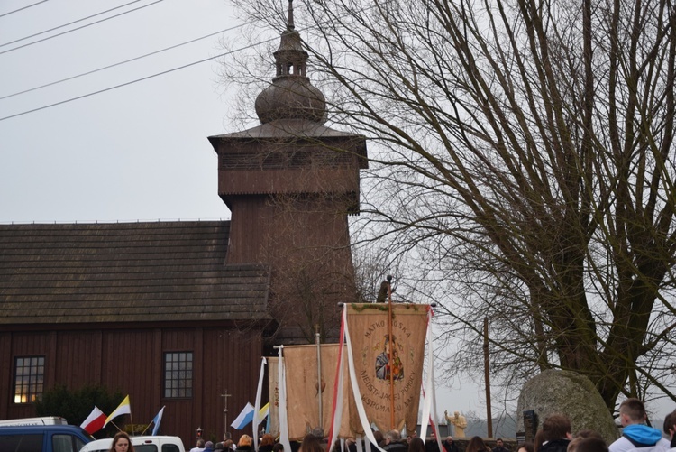 Powitanie ikony MB Częstochowskiej w Kurdwanowie