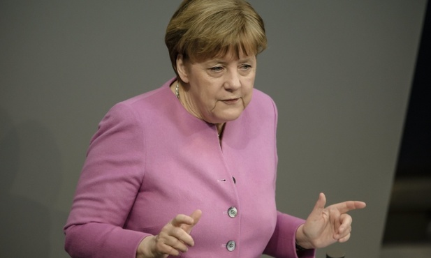 Merkel o reelekcji Tuska