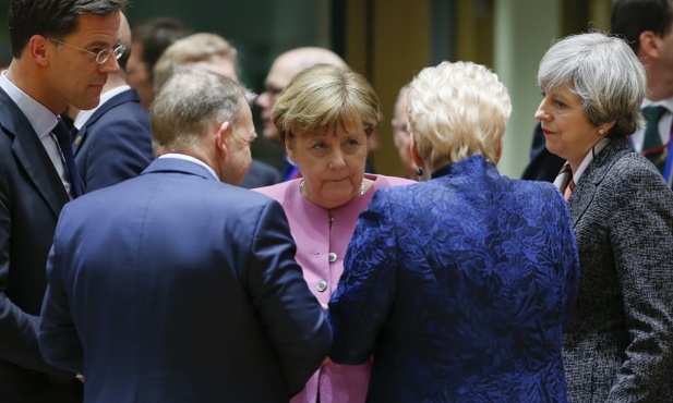 Szczyt UE - większość za reelekcją Tuska
