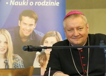 Konferencja o Oazie