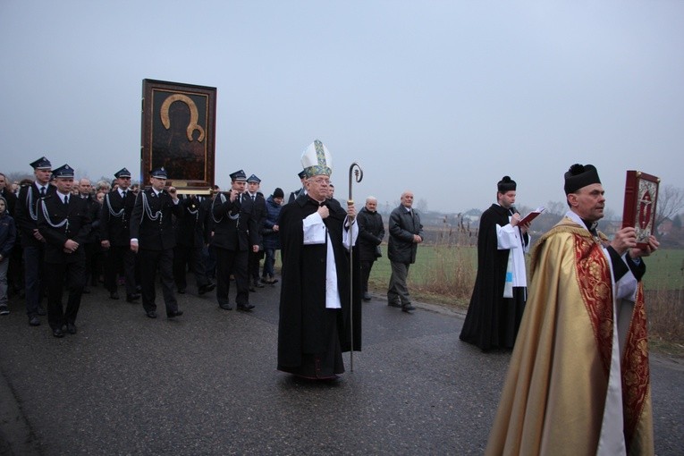 Powitanie ikony MB Częstochowskiej w Kozłowie Szlacheckim