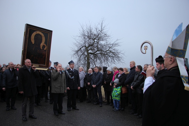 Powitanie ikony MB Częstochowskiej w Kozłowie Szlacheckim