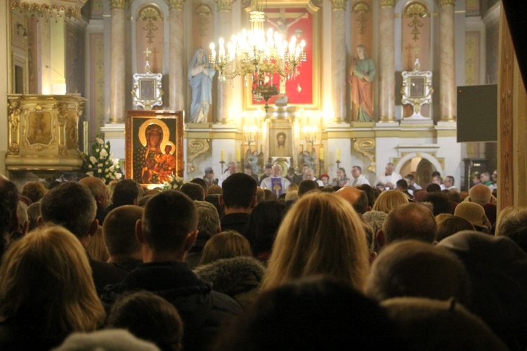 Powitanie ikony MB Częstochowskiej w Rybnie