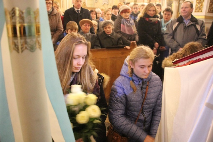 Powitanie ikony MB Częstochowskiej w Rybnie