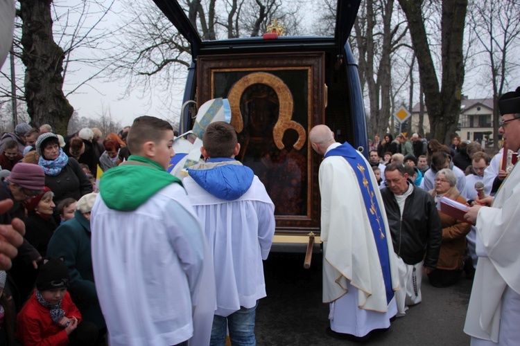 Powitanie ikony MB Częstochowskiej w Rybnie