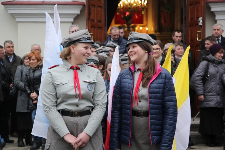 Powitanie ikony MB Częstochowskiej w Rybnie