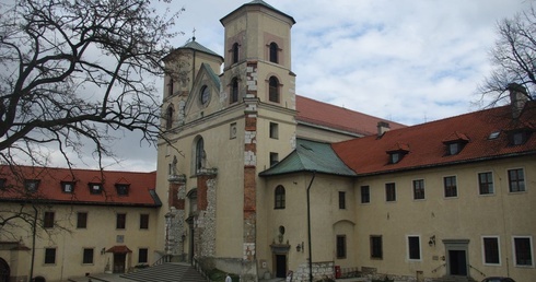 Tysiącletni pomnik historii
