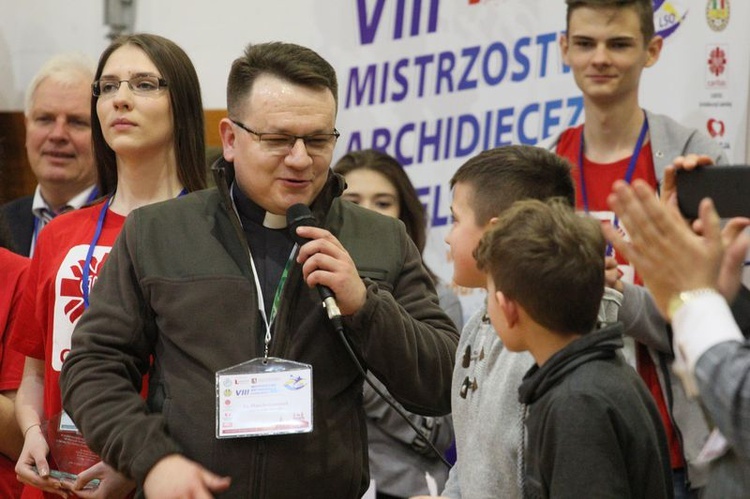 Mecz gwiazdy TVP kontra drużyna Wojska Polskiego