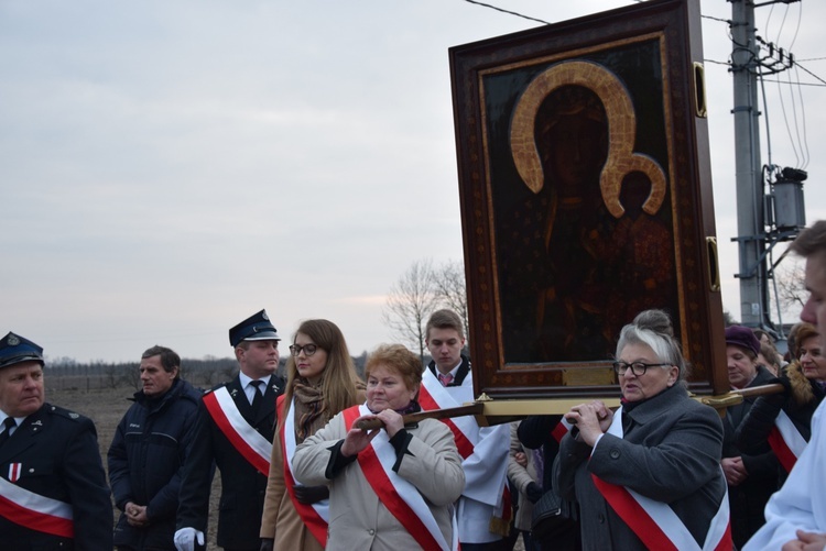 Powitanie ikony MB Częstochowskiej w Giżycach