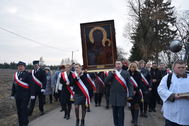 Powitanie ikony MB Częstochowskiej w Giżycach