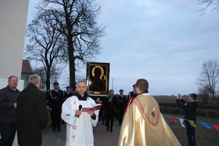 Powitanie ikony MB Częstochowskiej w Mikołajewie