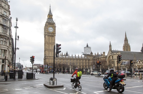 May: Z końcem marca powiadomię parlament o uruchomieniu Brexitu