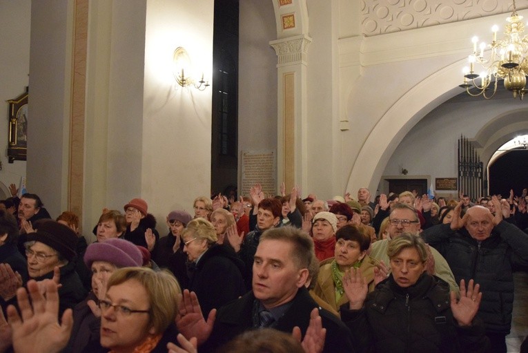 Powitanie ikony MB Częstochowskiej w Brochowie