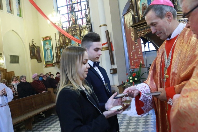 Bierzmowanie w Jadownikach