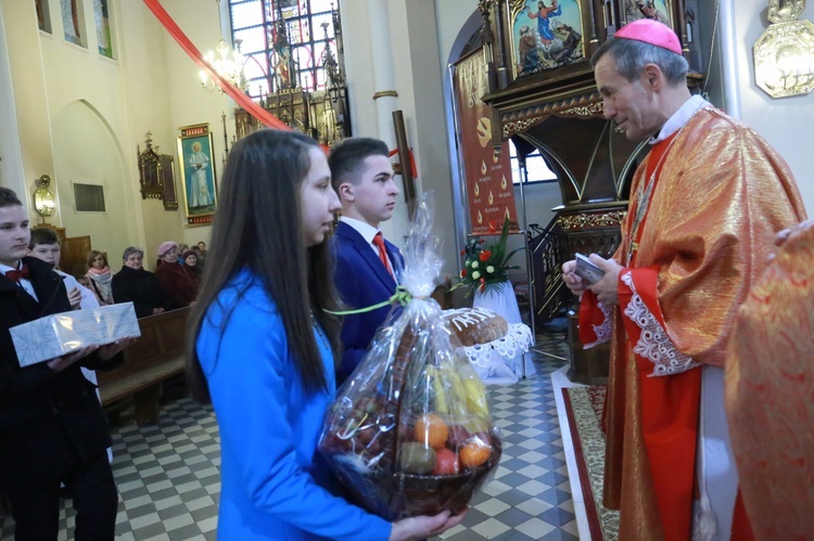 Bierzmowanie w Jadownikach