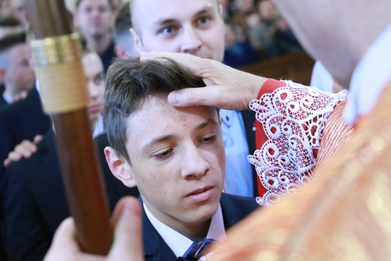 Bierzmowanie w Jadownikach