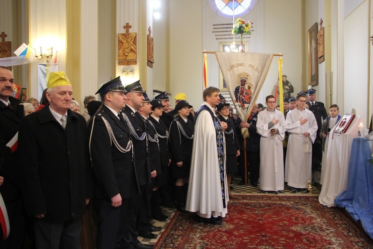 Powitanie ikony MB Częstochowskiej w Młodzieszynie