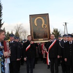 Powitanie ikony MB Częstochowskiej w Młodzieszynie