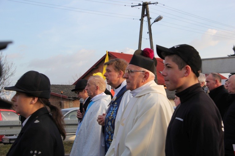 Powitanie ikony MB Częstochowskiej w Młodzieszynie