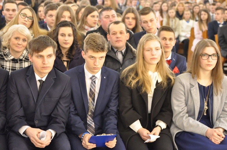 Bierzmowanie w Tymbarku