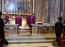 Wspólna Msza św. przy grobie św. Jana Pawła II