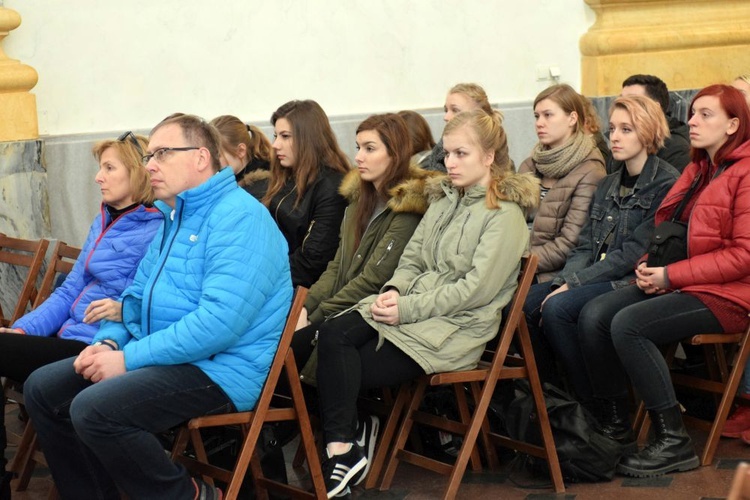 Maturzyści na Jasnej Górze