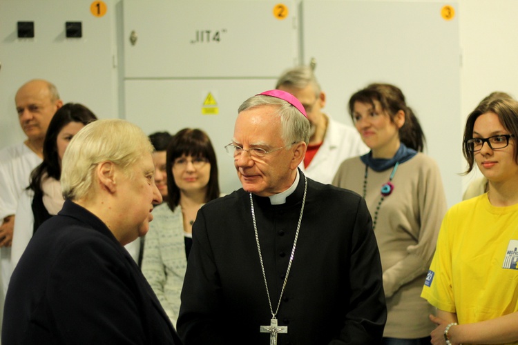 Odwiedziny abp. Marka Jędraszewskiego w Hospicjum św. Łazarza