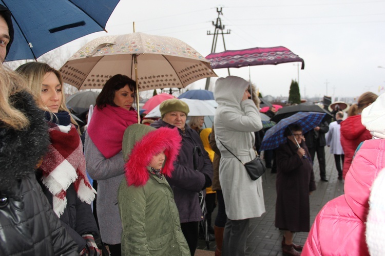 Powitanie ikony MB Częstochowskiej w parafii św. Brata Alberta w Sochaczewie