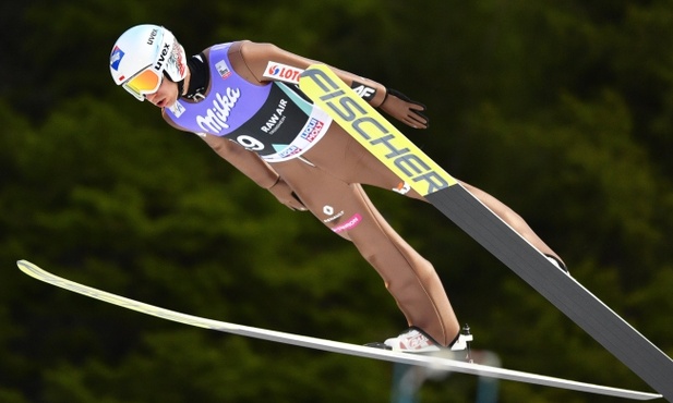 PŚ w skokach - czterech Polaków na mamucie w Vikersund