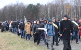 Droga Krzyżowa w intencji trzeźwości w byłym KL Birkenau 2017