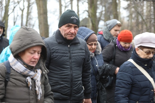 Droga Krzyżowa w intencji trzeźwości w byłym KL Birkenau 2017