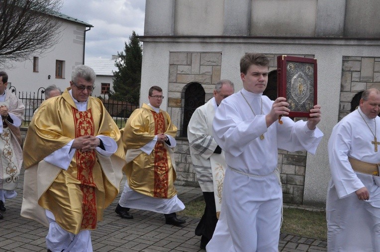 Pielgrzymka mężczyzn do Luszowic