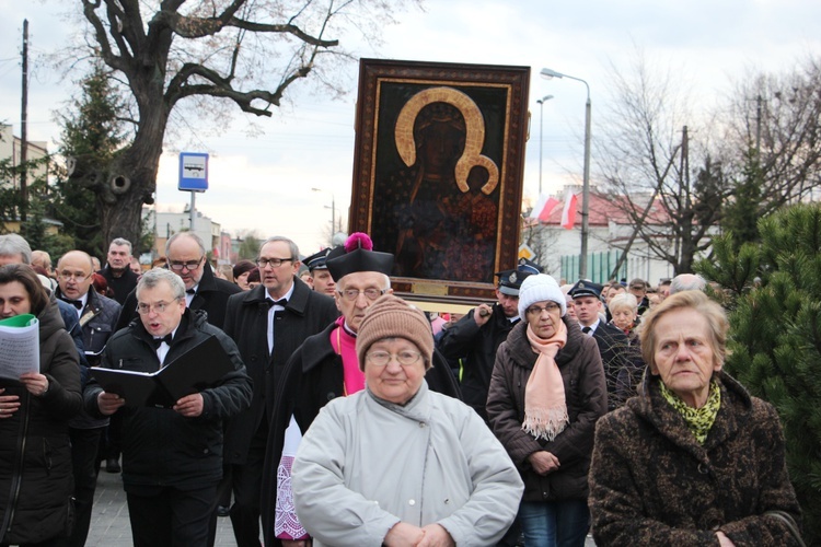 Powitanie ikony MB Częstochowskiej w parafii św. Józefa Robotnika w Sochaczewie