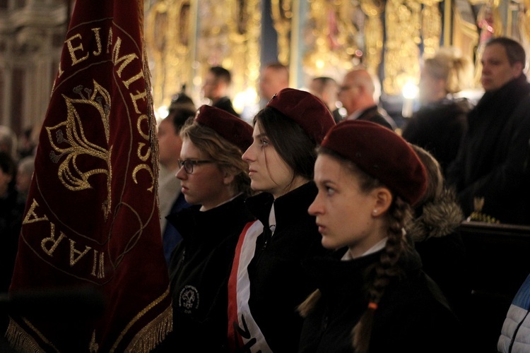 Abp Marek Jędraszewski w bazylice Mariackiej w dniu św. Józefa, patrona Krakowa