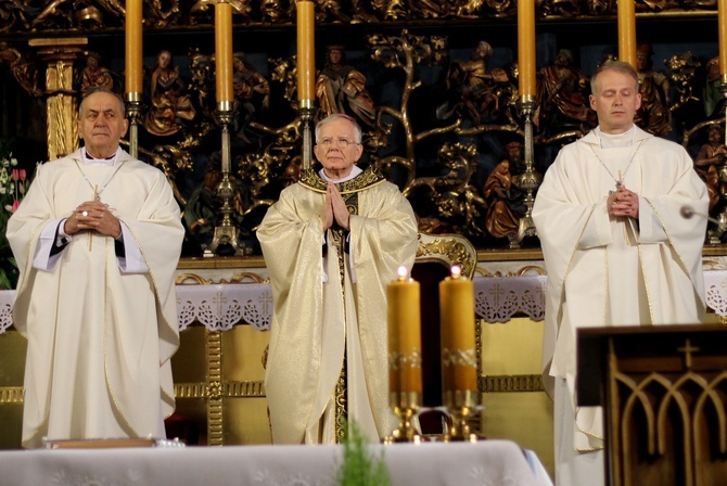 Abp Marek Jędraszewski w bazylice Mariackiej w dniu św. Józefa, patrona Krakowa