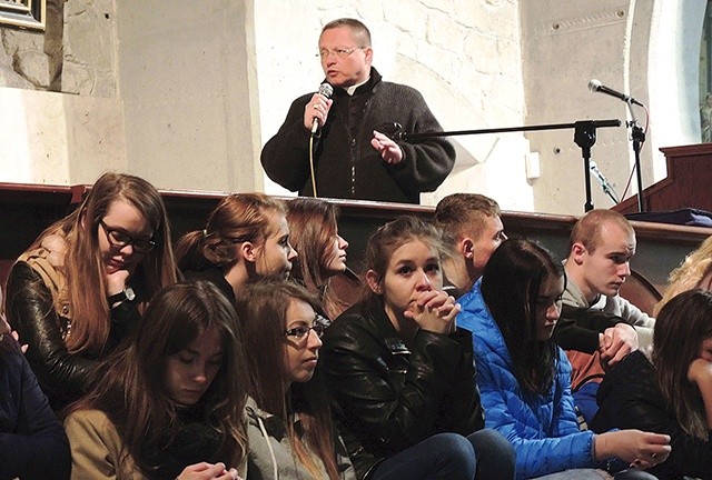 	Bp Grzegorz Ryś spotka się z młodzieżą w Aleksandrowicach.