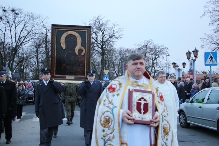 Powitanie ikony MB Częstochowskiej w parafii pw. św. Wawrzyńca w Sochaczewie