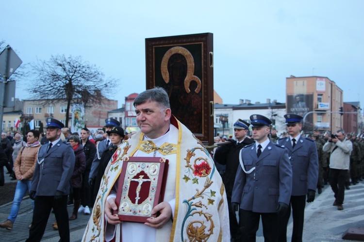 Powitanie ikony MB Częstochowskiej w parafii pw. św. Wawrzyńca w Sochaczewie