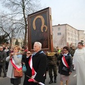 Powitanie ikony MB Częstochowskiej w parafii pw. św. Wawrzyńca w Sochaczewie