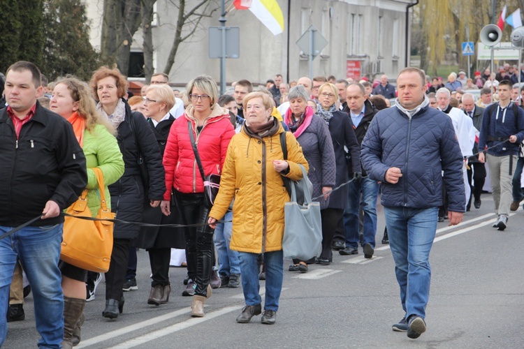 Powitanie ikony MB Częstochowskiej w parafii pw. św. Wawrzyńca w Sochaczewie