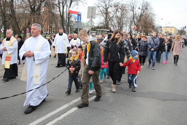 Powitanie ikony MB Częstochowskiej w parafii pw. św. Wawrzyńca w Sochaczewie