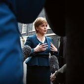 Pierwsza minister Szkocji, Nicola Sturgeon, pragnie oderwania się Szkocji od Wielkiej Brytanii.