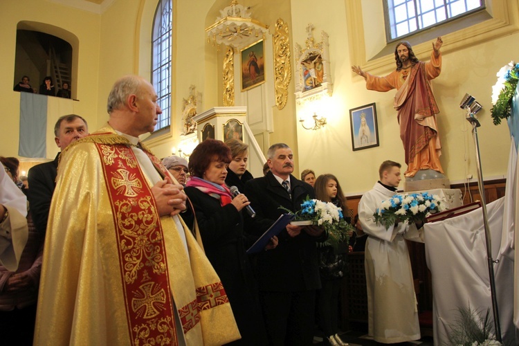 Powitanie ikony MB Częstochowskiej w Brzozowie