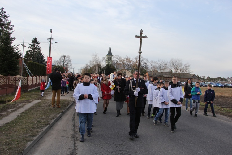 Powitanie ikony MB Częstochowskiej w Brzozowie